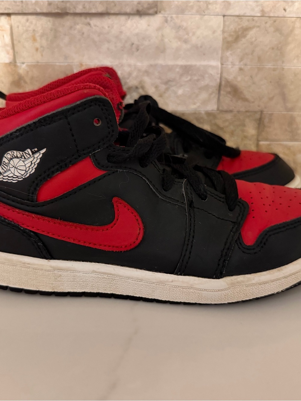 Nike Kids High-Top Sneakers in Red and Black